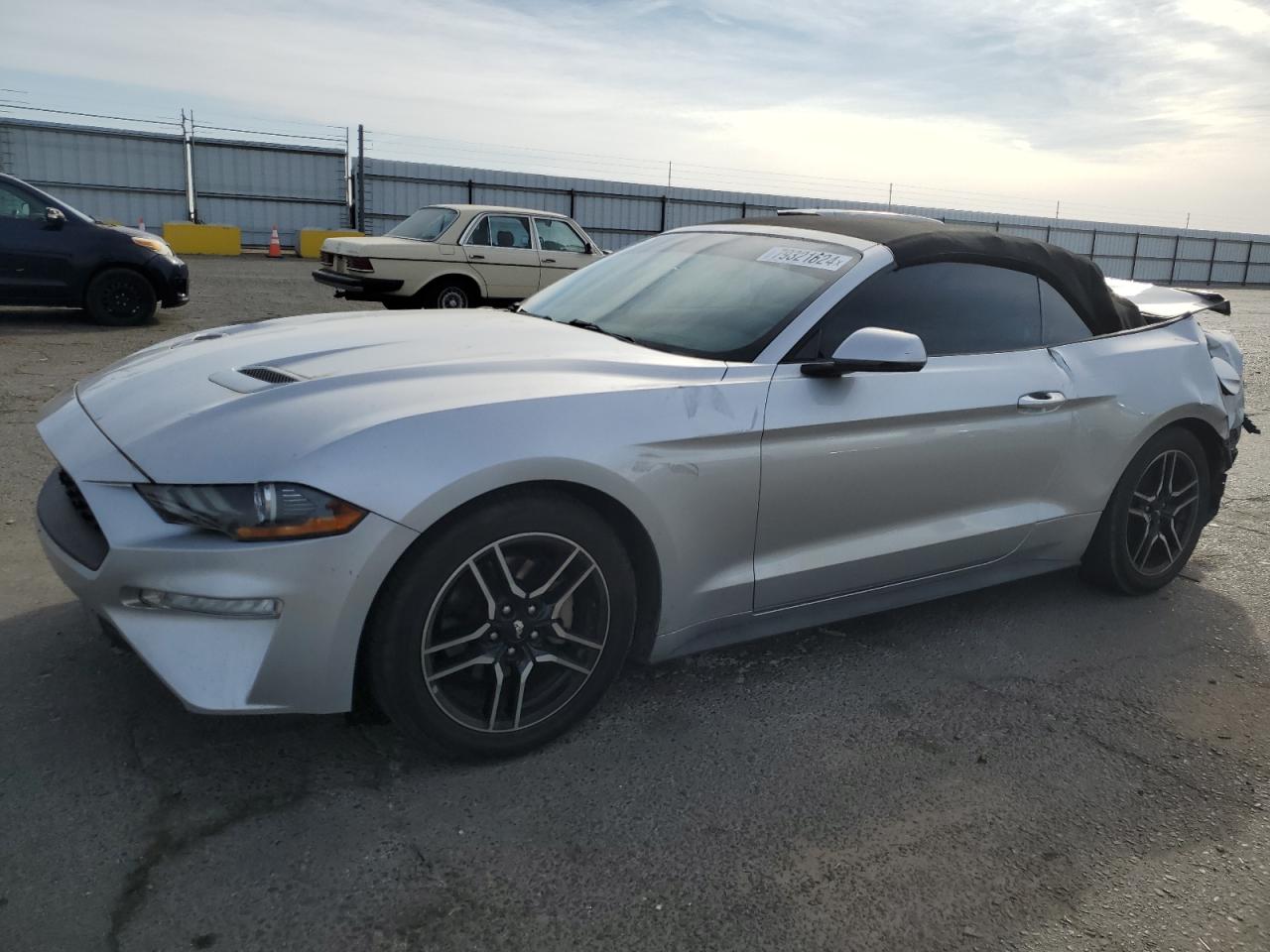 FORD MUSTANG 2018