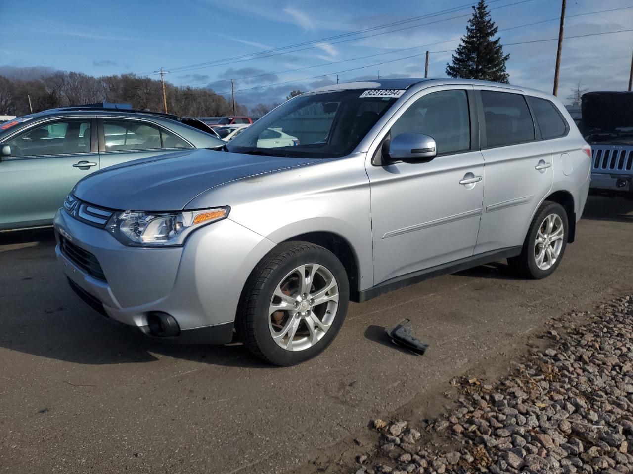 MITSUBISHI OUTLANDER 2014