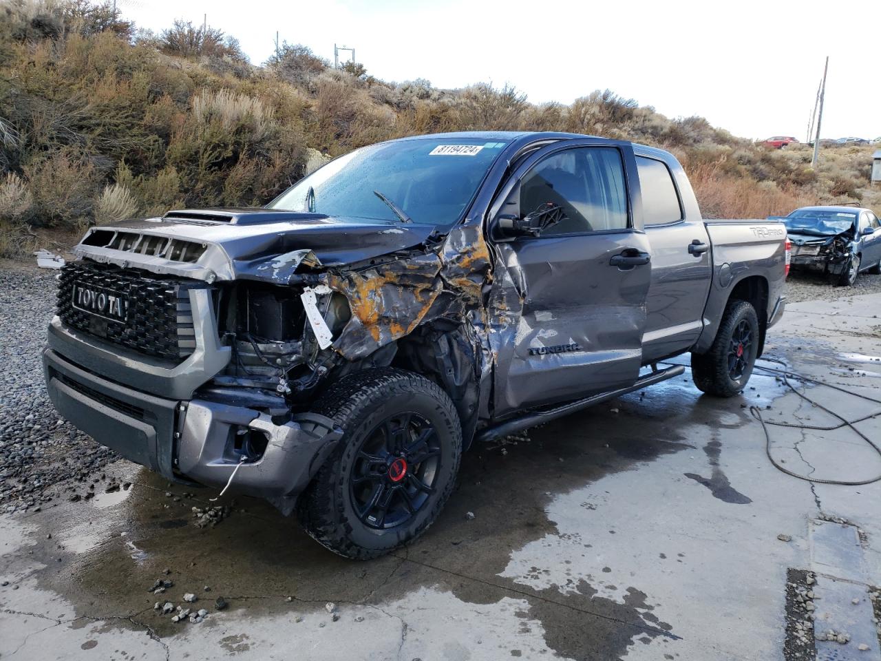 TOYOTA TUNDRA CRE 2021