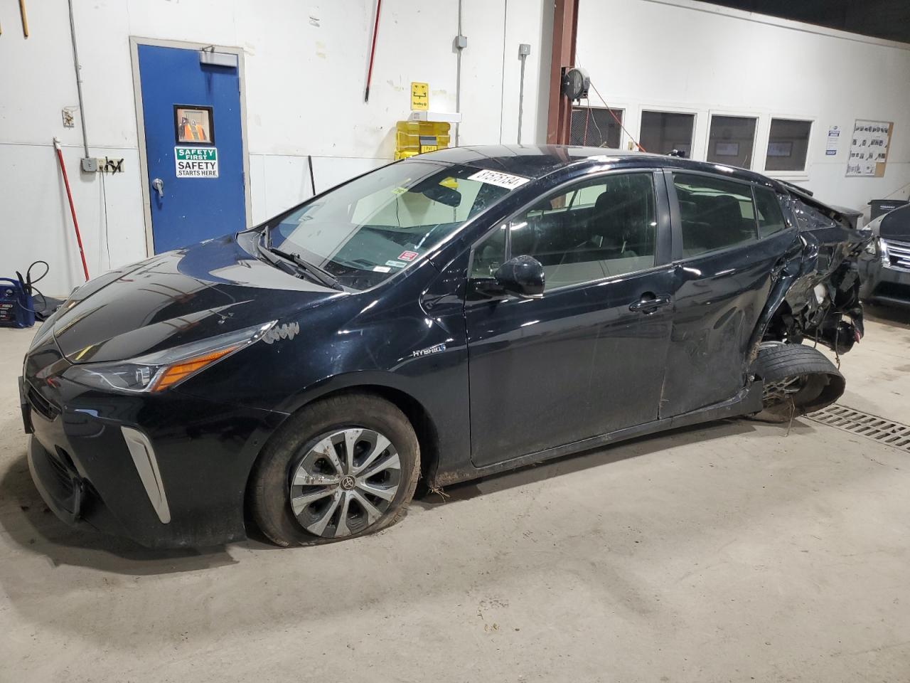 TOYOTA PRIUS 2019