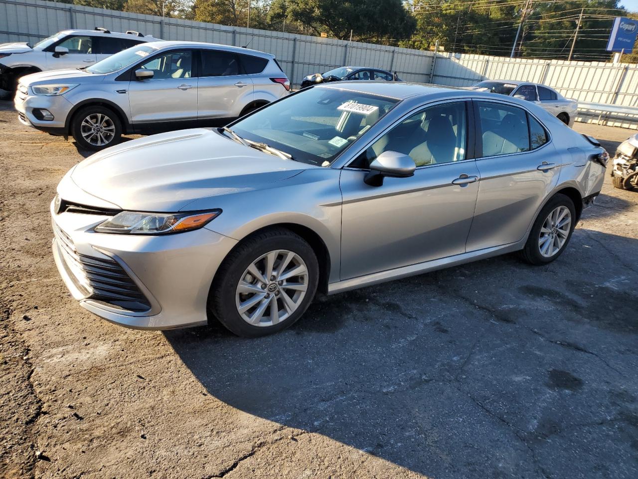TOYOTA CAMRY LE 2022