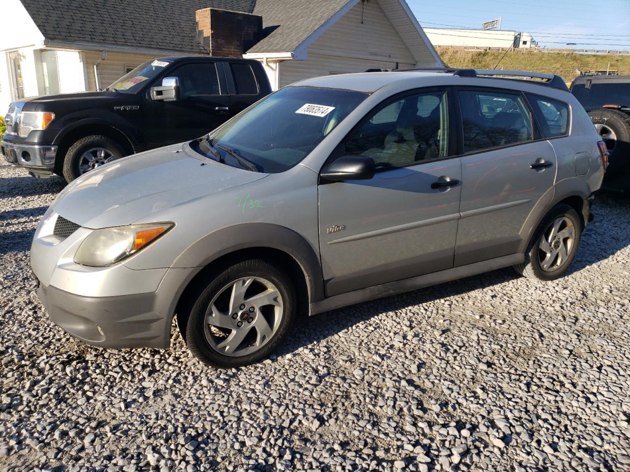PONTIAC VIBE 2004