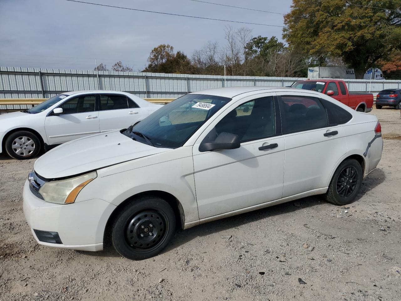FORD FOCUS SE 2011