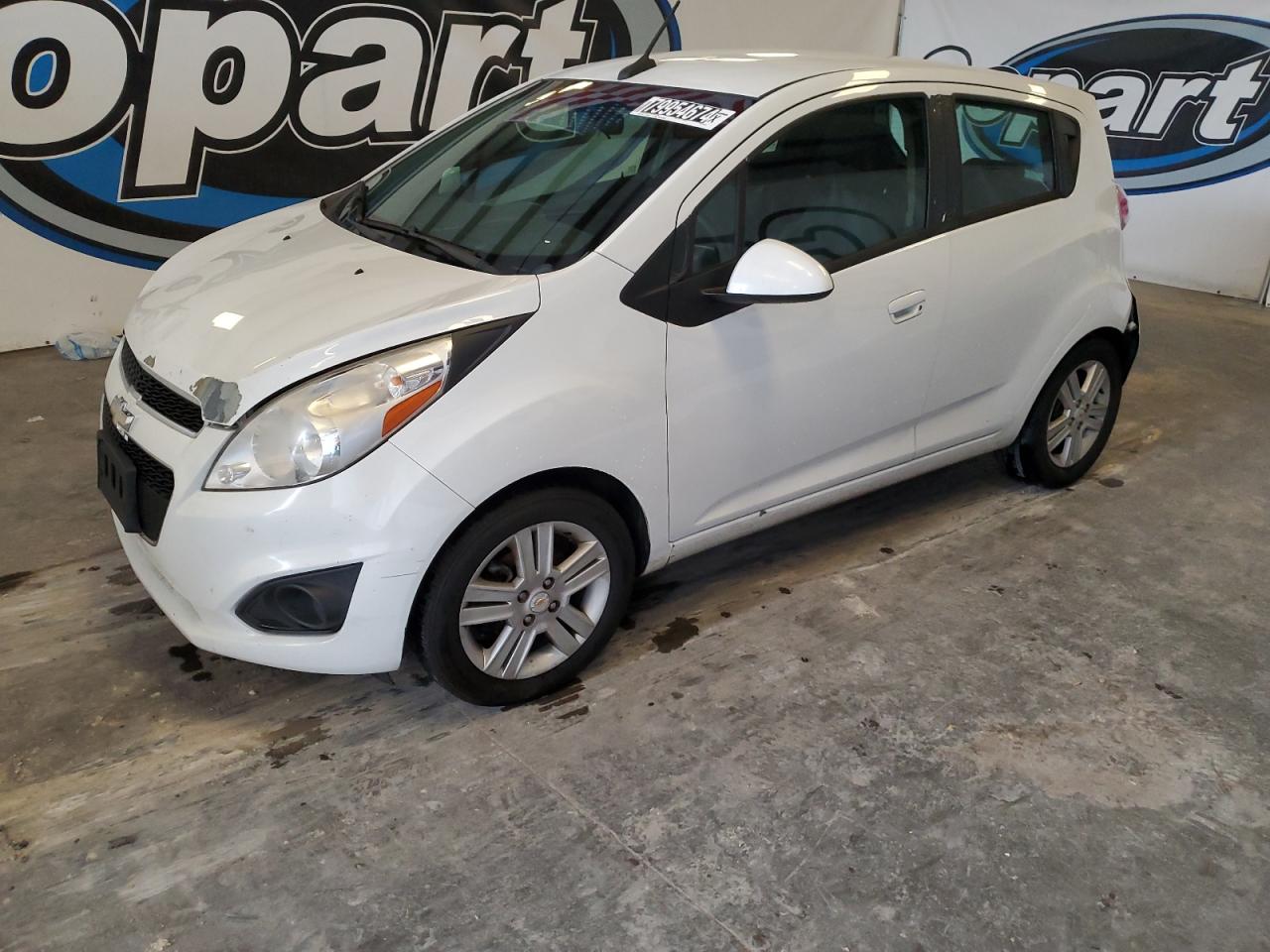 CHEVROLET SPARK 1LT 2014