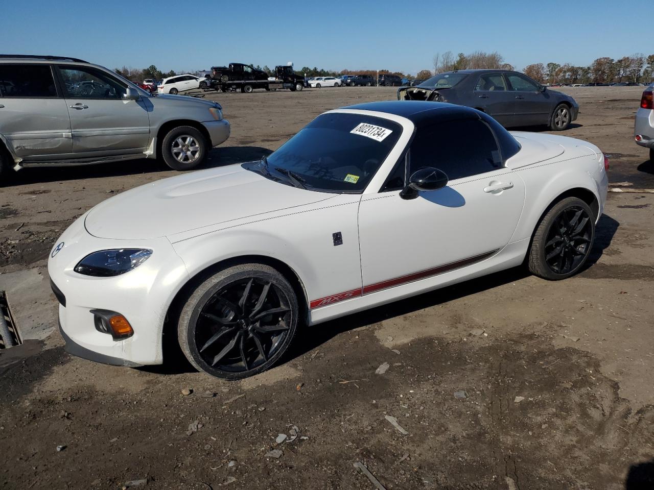 MAZDA MX-5 MIATA 2015