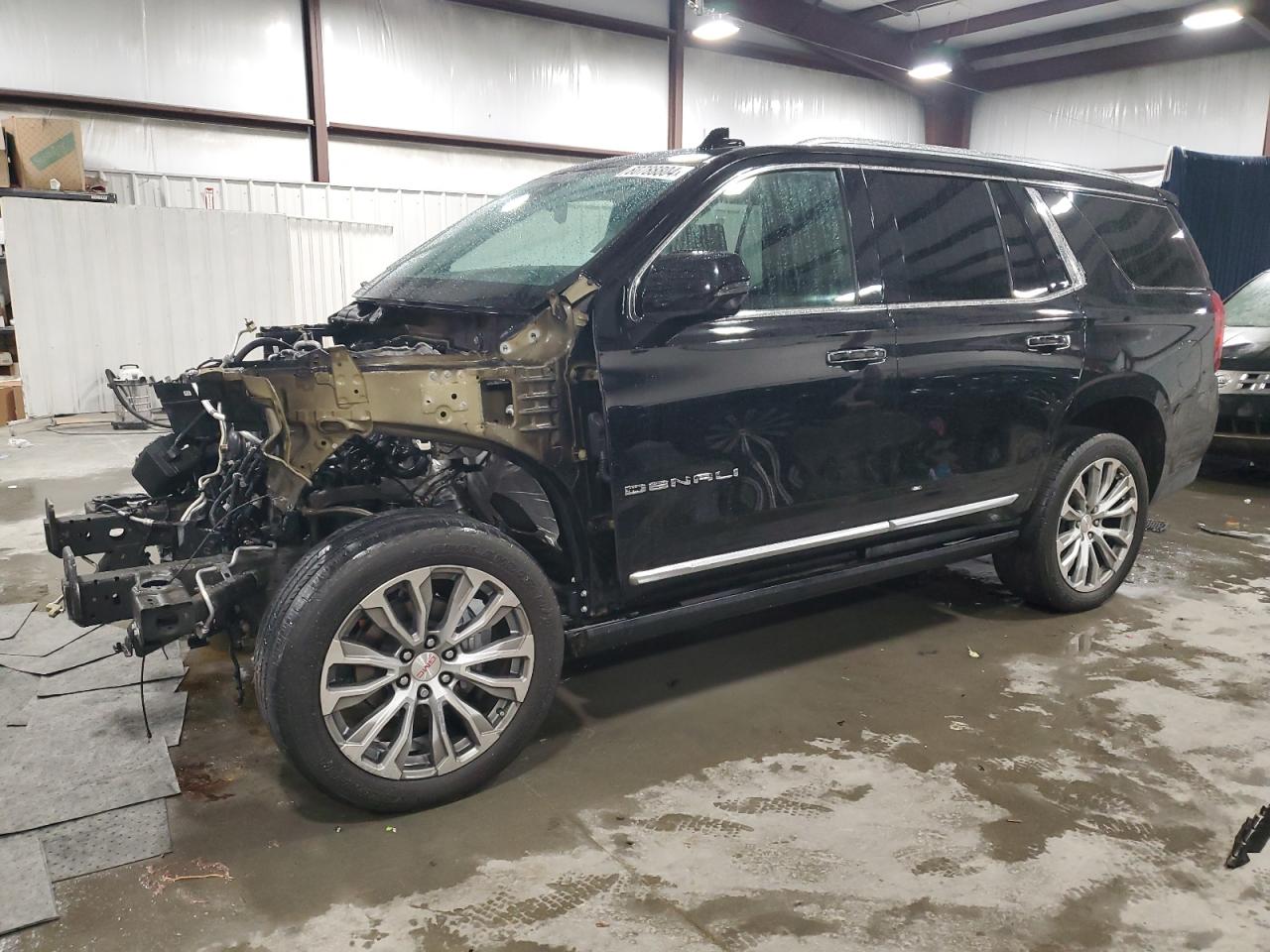 GMC YUKON DENA 2021