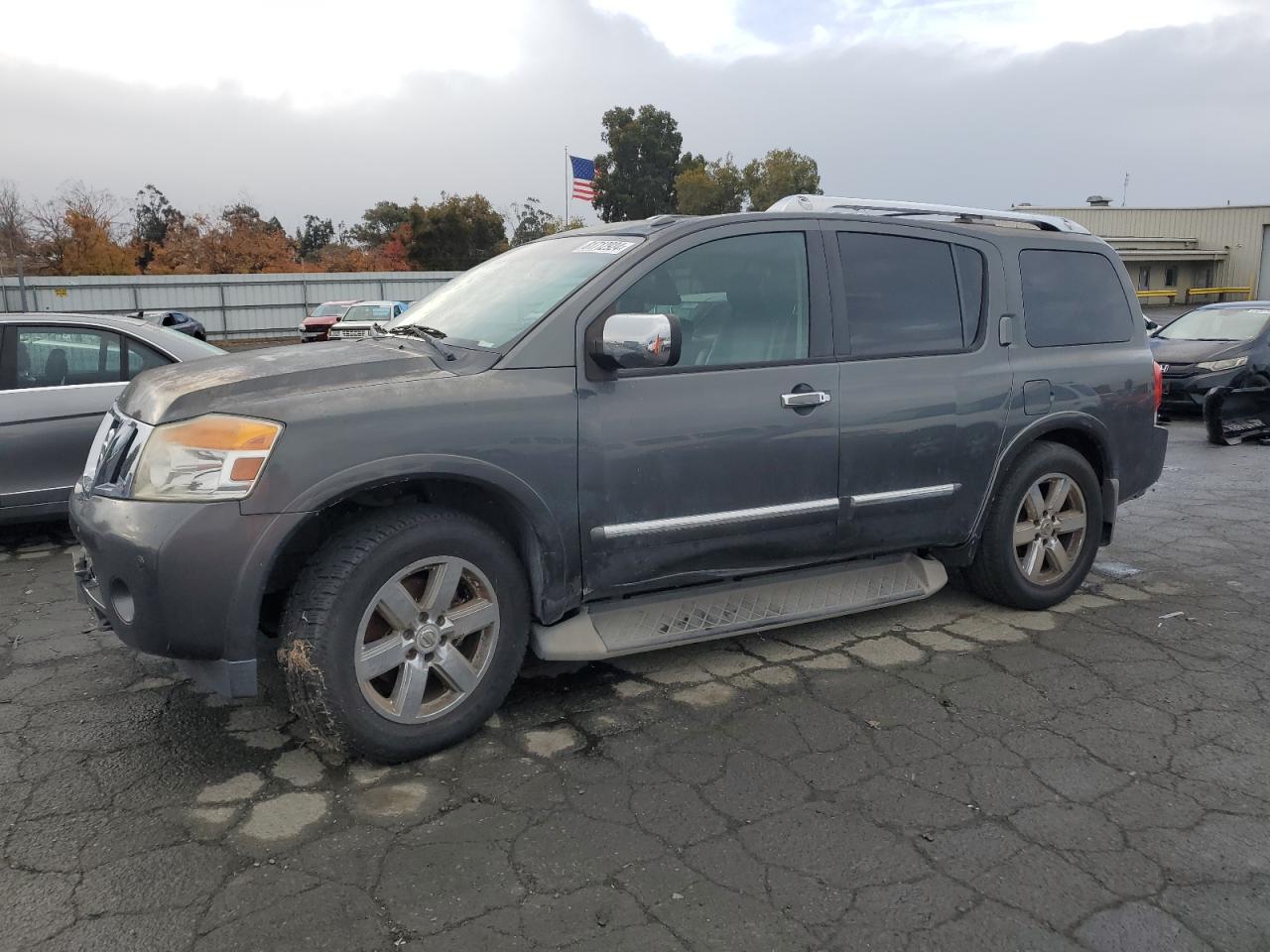 NISSAN ARMADA 2010