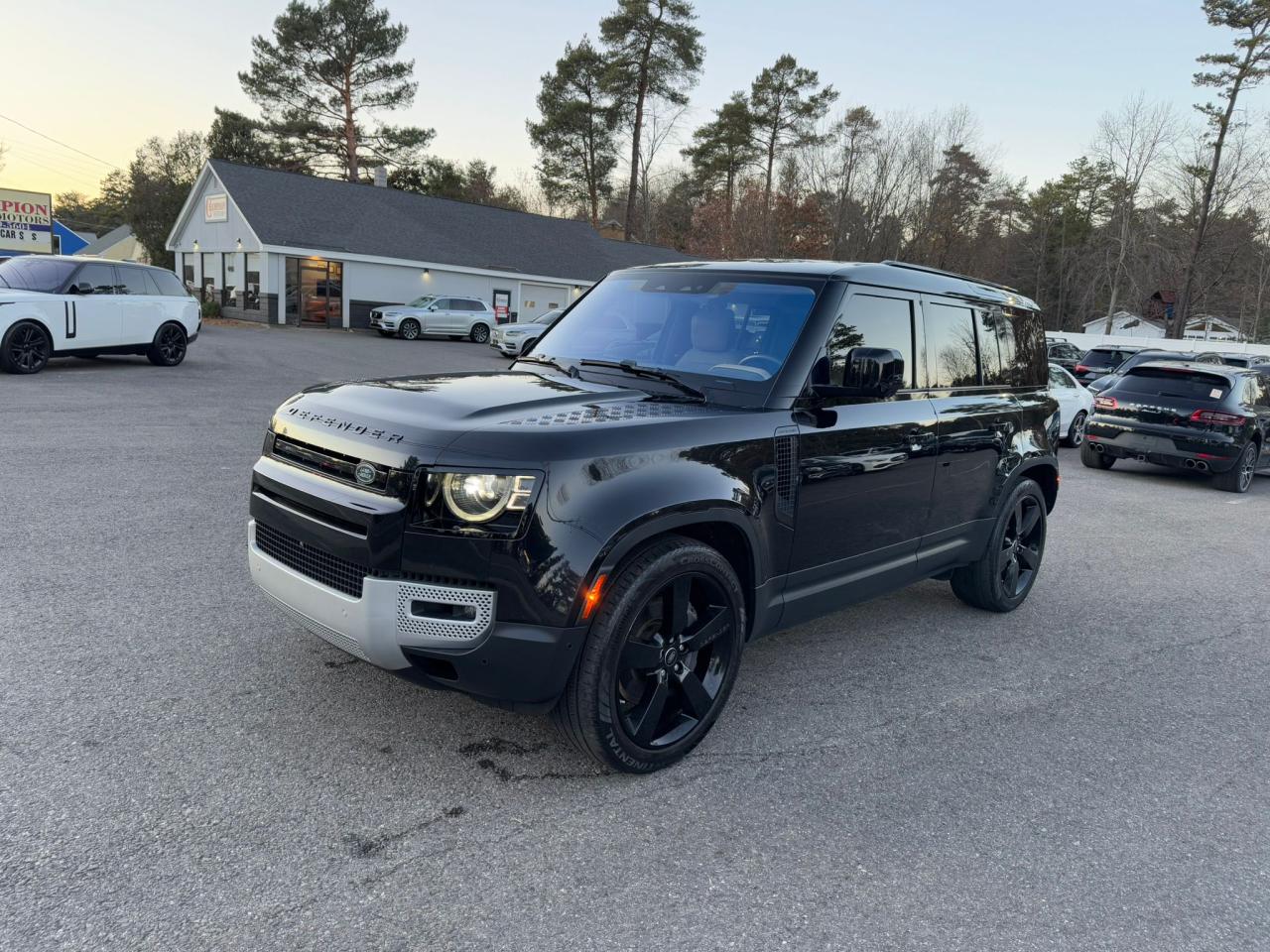 LAND ROVER DEFENDER 1 2020