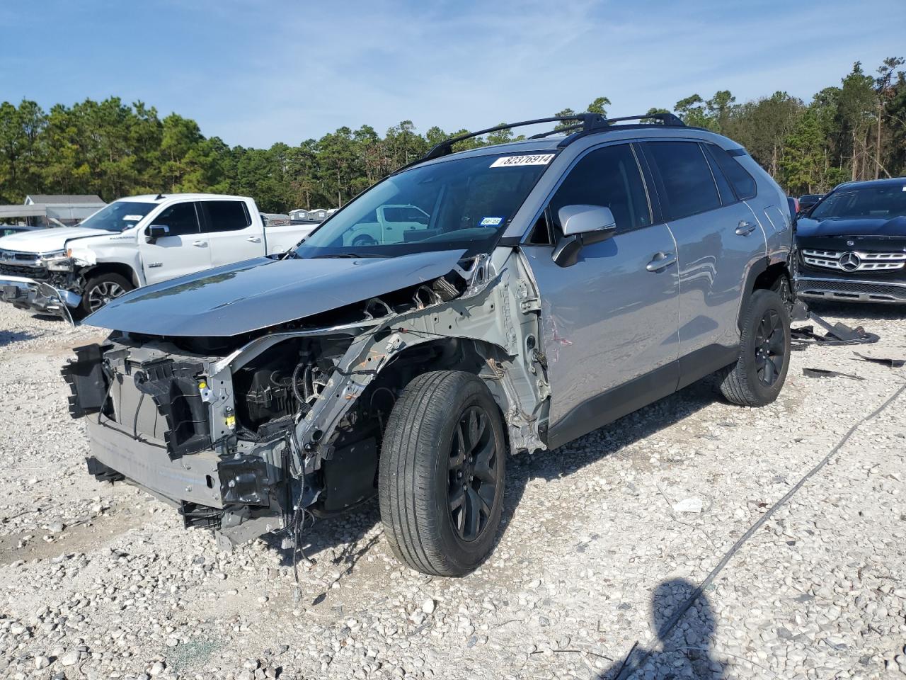 TOYOTA RAV4 XLE 2023