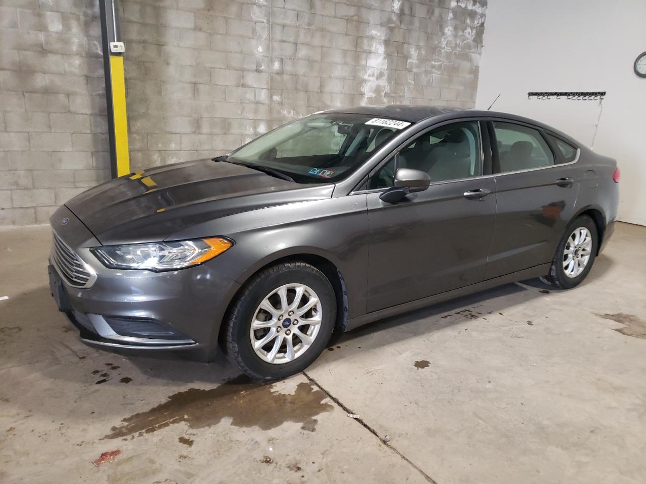 FORD FUSION S 2017