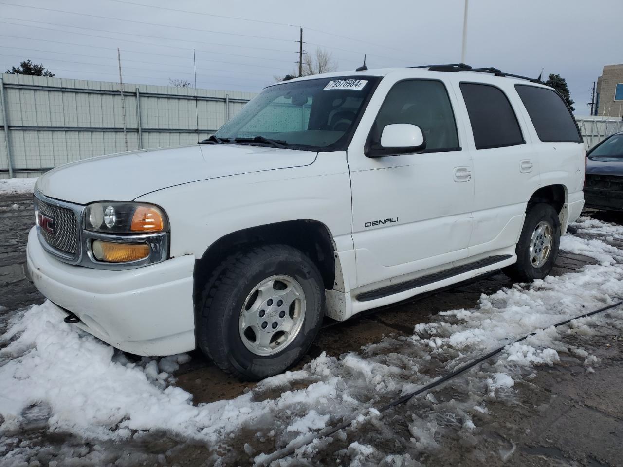 GMC YUKON DENA 2003