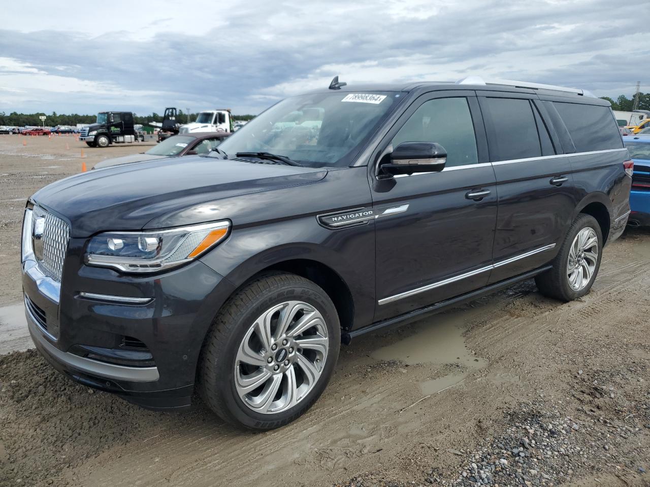 LINCOLN NAVIGATOR 2024