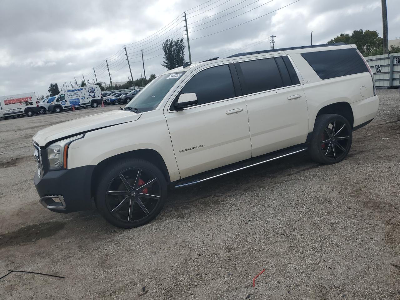 GMC YUKON XL K 2015
