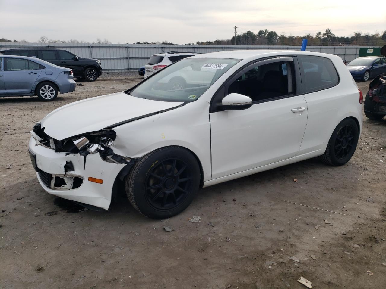 VOLKSWAGEN GOLF 2012