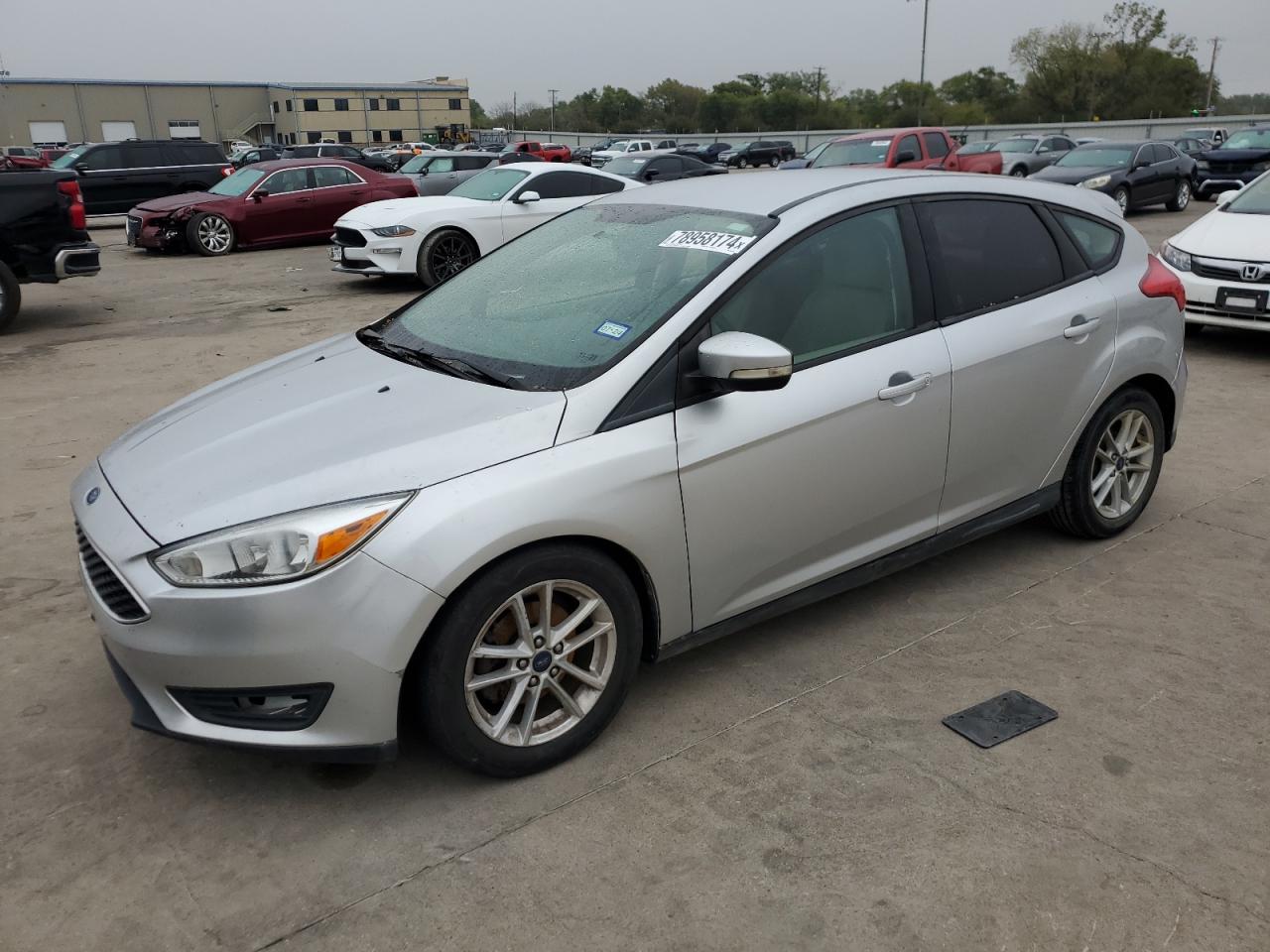 FORD FOCUS SE 2017