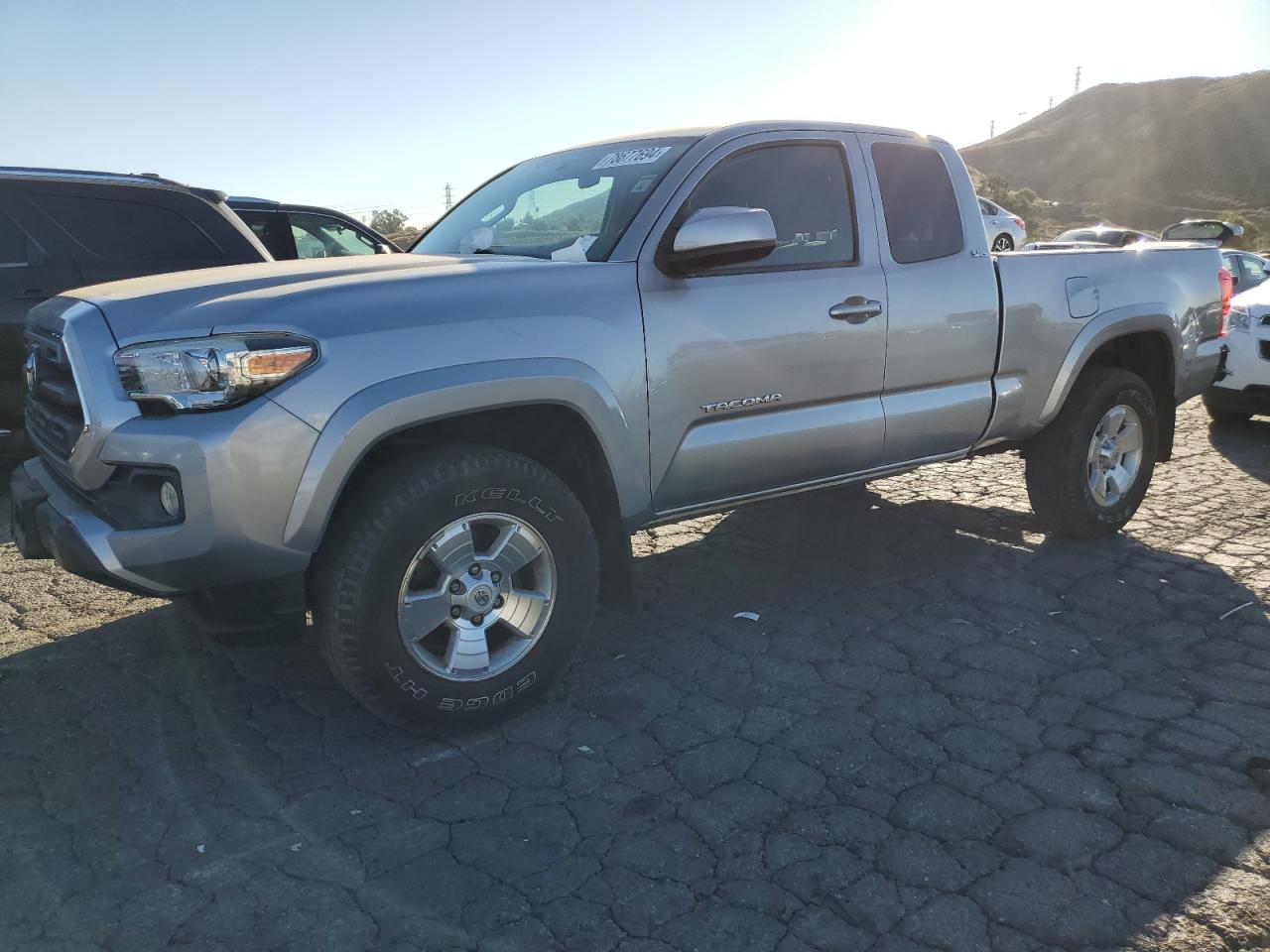 TOYOTA TACOMA ACC 2017