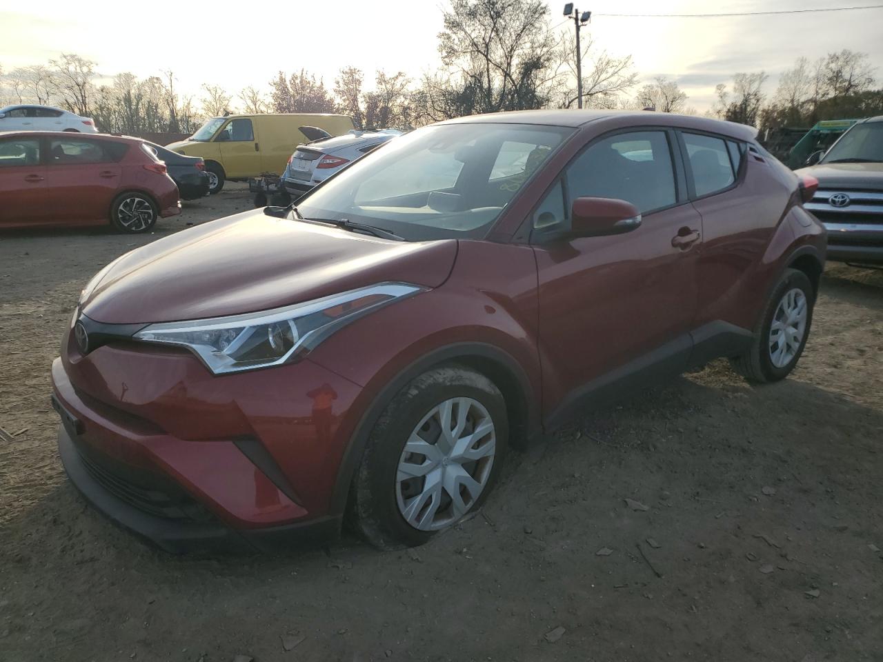 TOYOTA C-HR XLE 2019