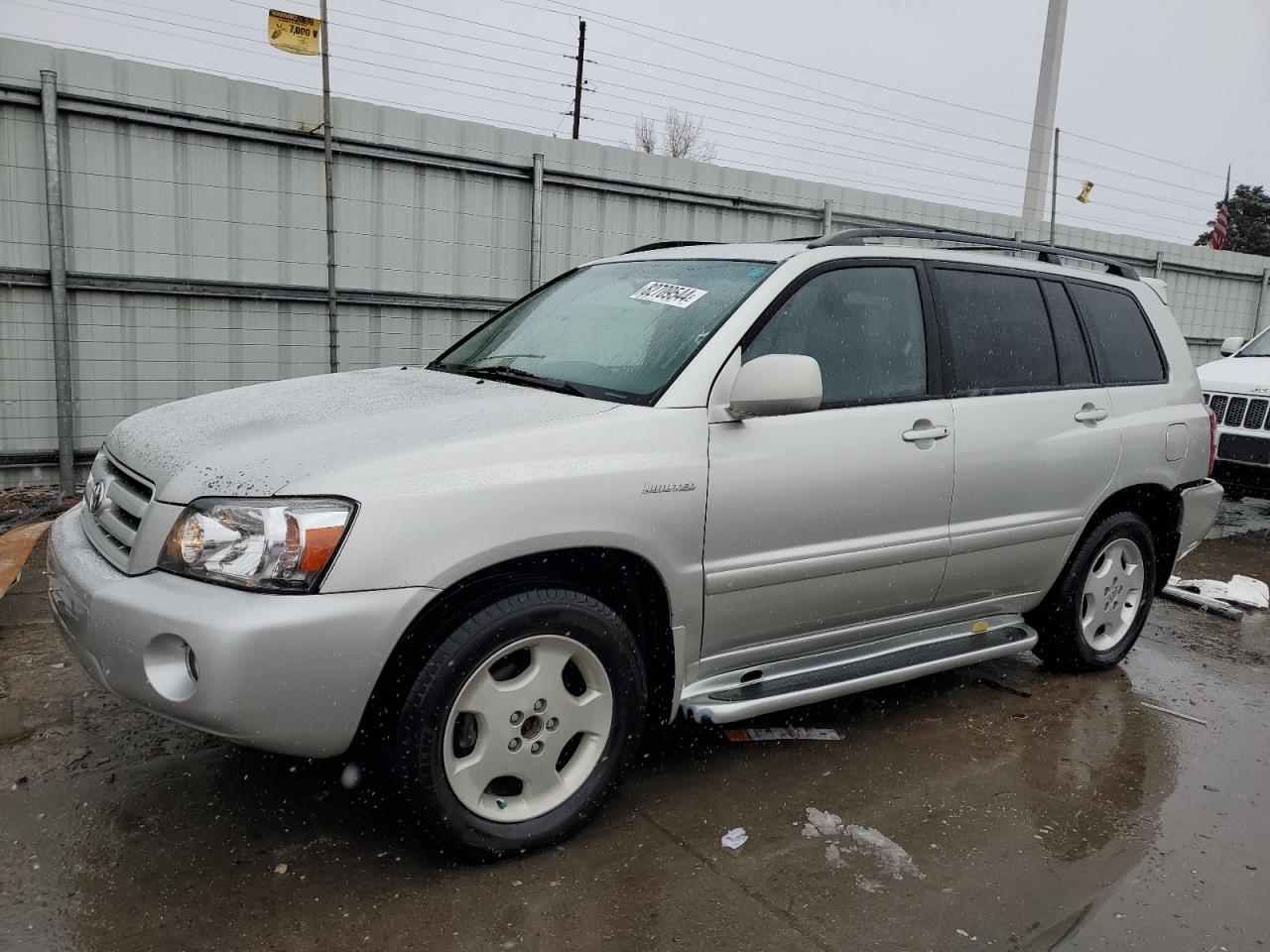 TOYOTA HIGHLANDER 2005