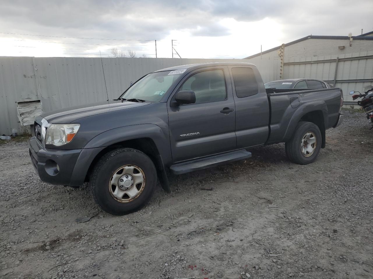 TOYOTA TACOMA ACC 2010