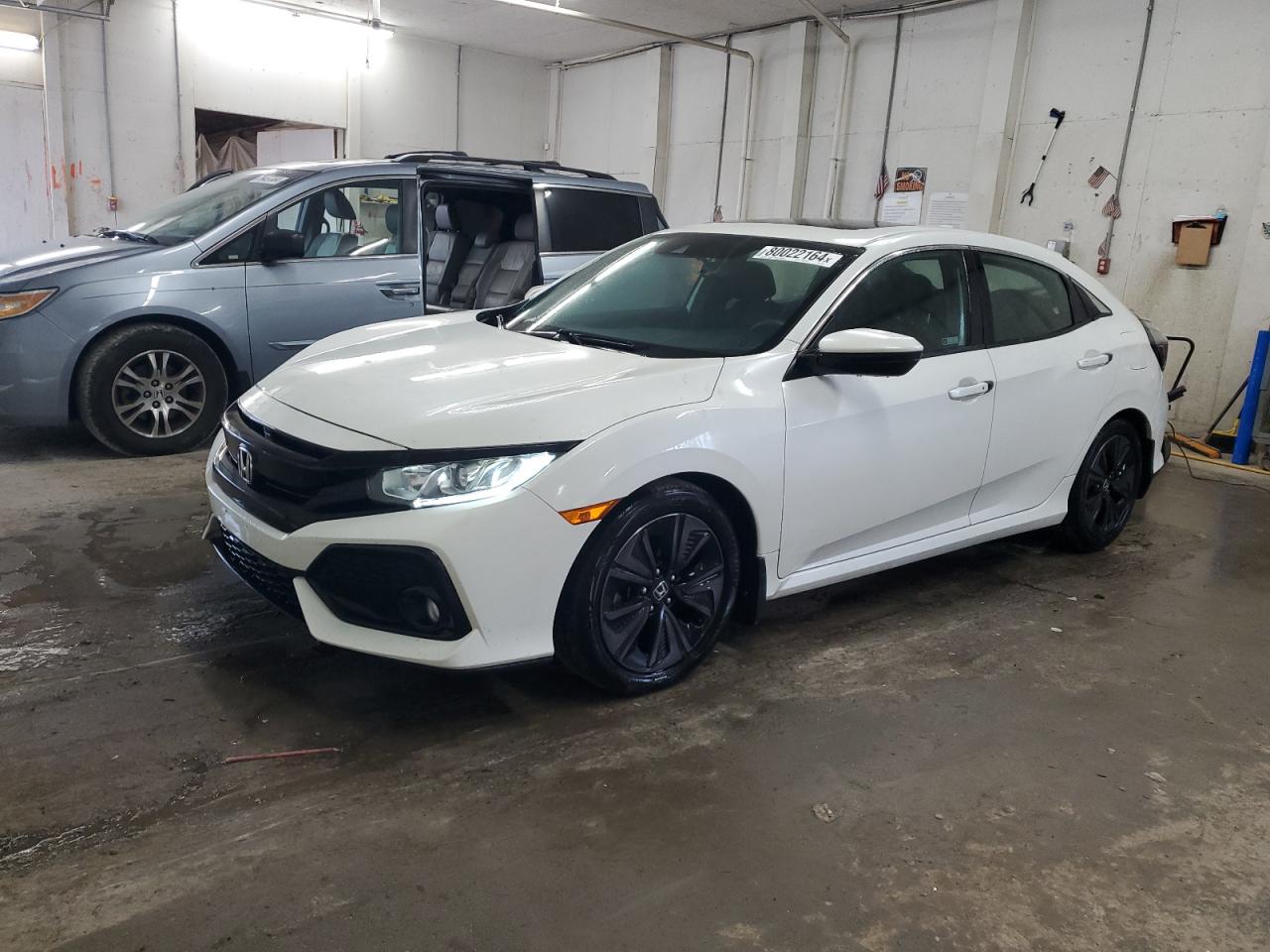 HONDA CIVIC EX 2019