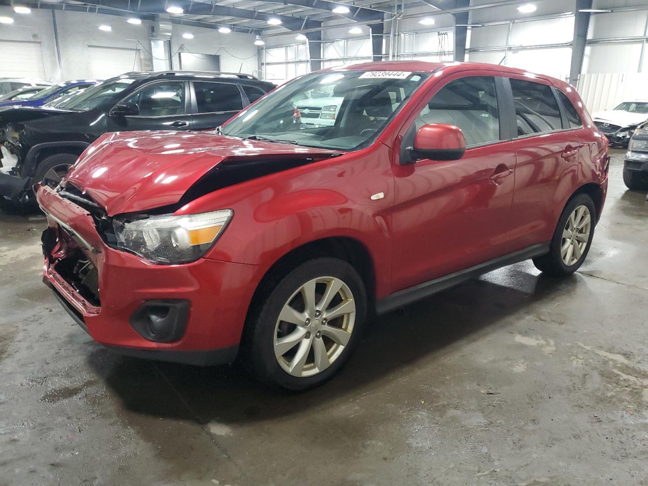 MITSUBISHI OUTLANDER 2015