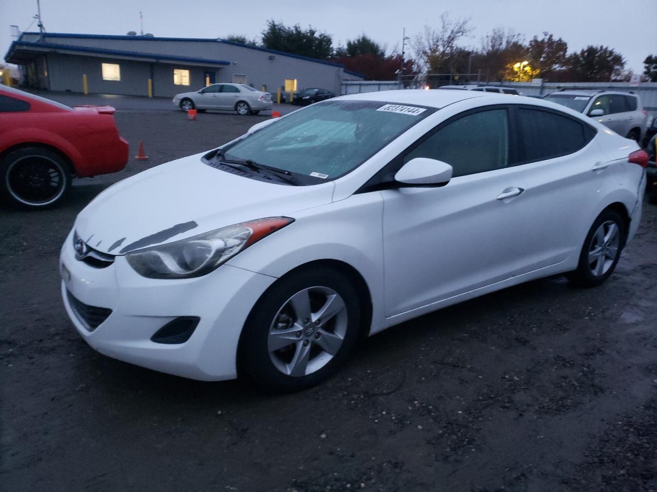 HYUNDAI ELANTRA GL 2013