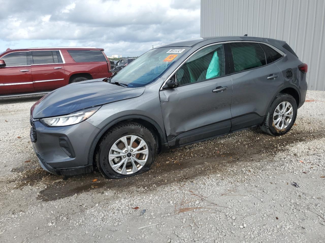 FORD ESCAPE ACT 2023
