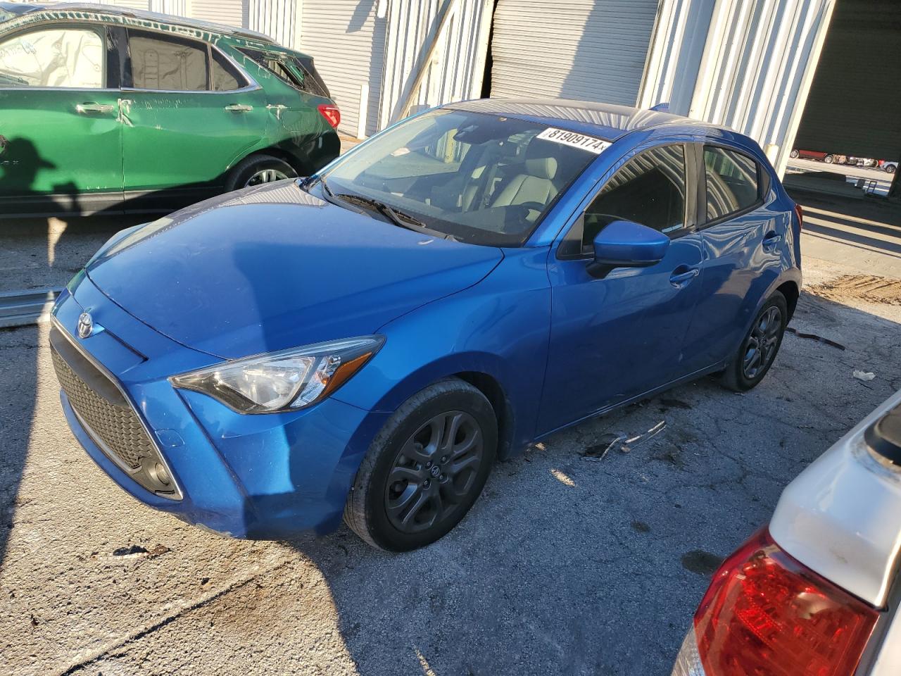 TOYOTA YARIS LE 2020