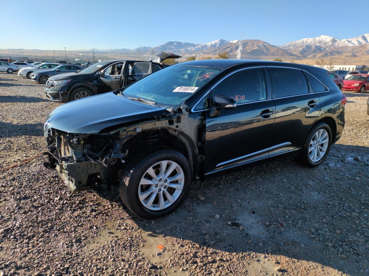 TOYOTA VENZA LE 2015