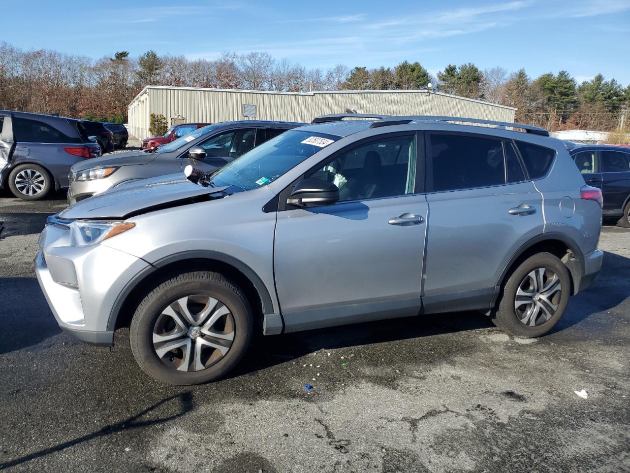 TOYOTA RAV4 LE 2017