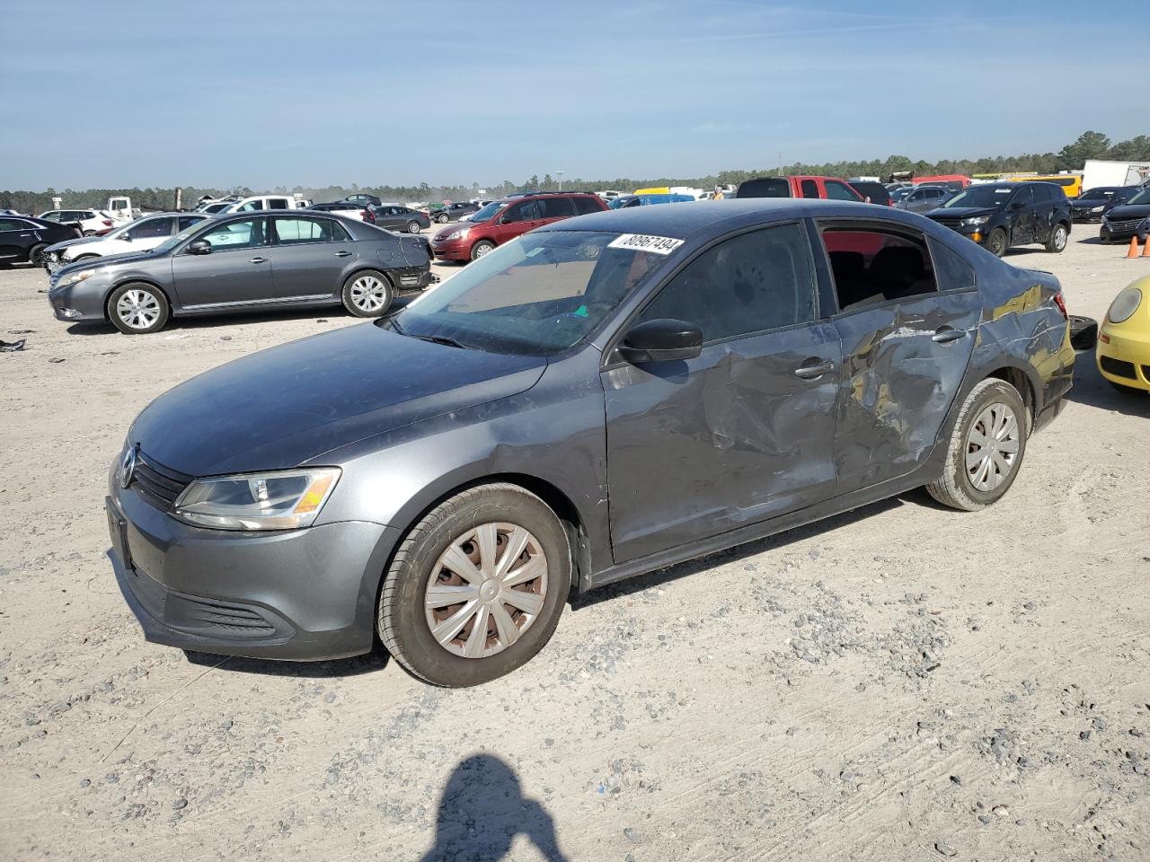VOLKSWAGEN JETTA BASE 2011