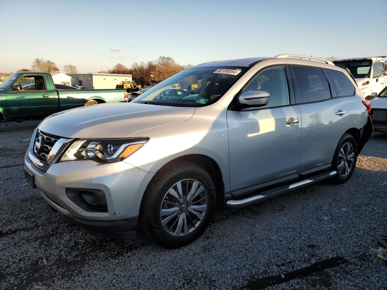 NISSAN PATHFINDER 2018