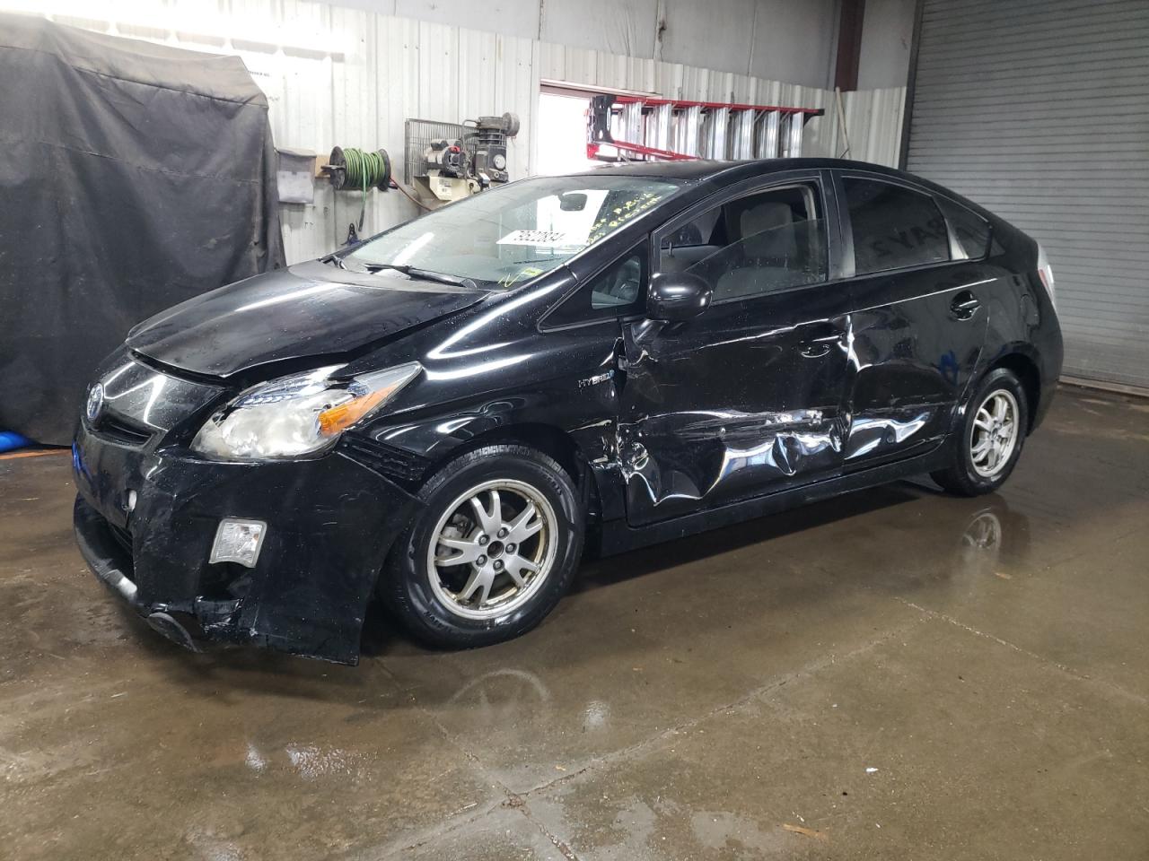TOYOTA PRIUS 2010