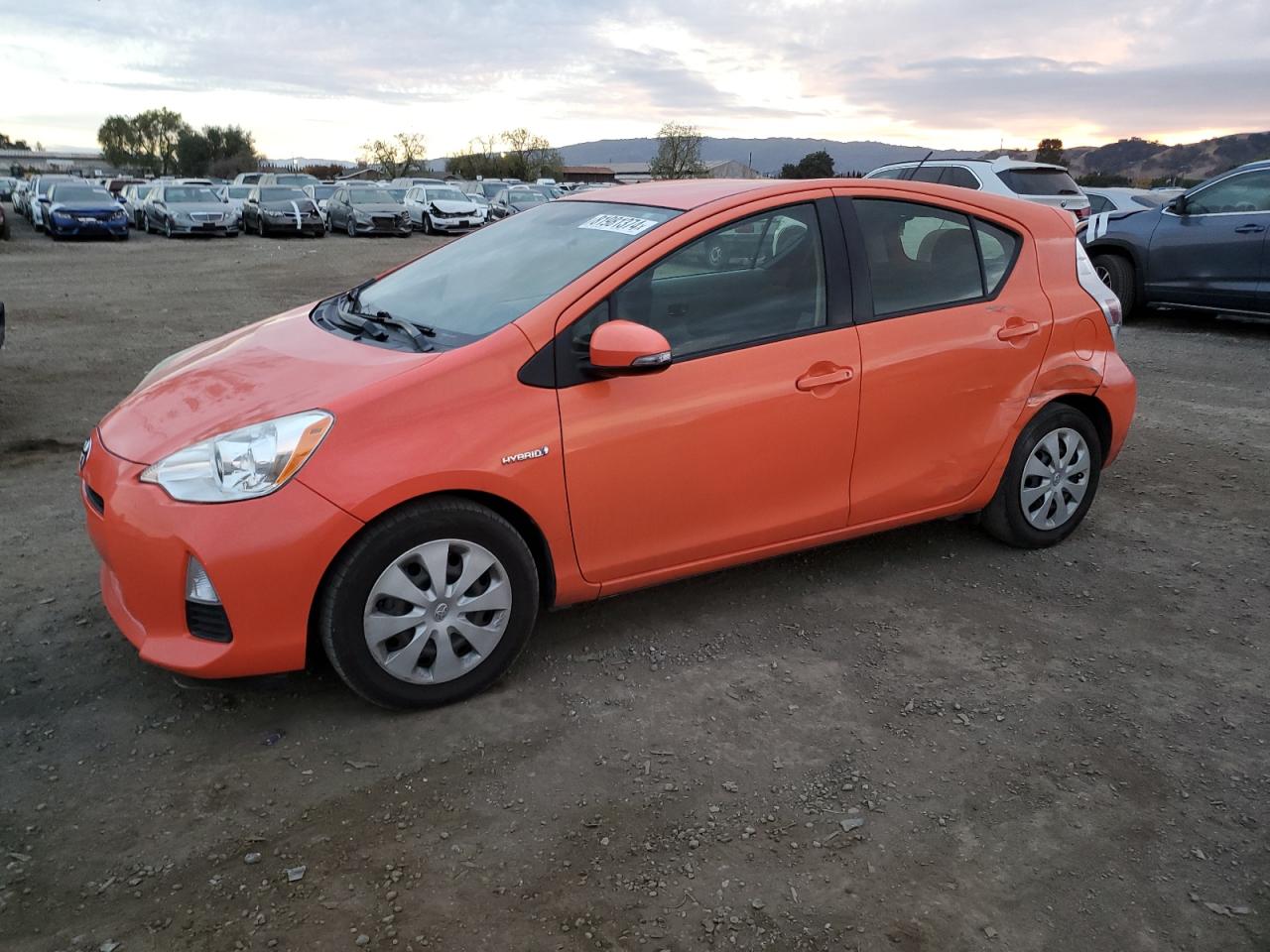 TOYOTA PRIUS C 2013
