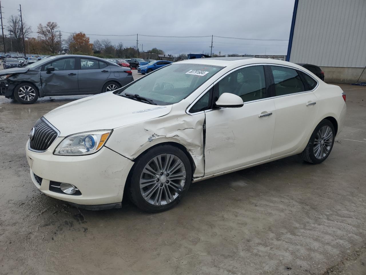 BUICK VERANO 2013