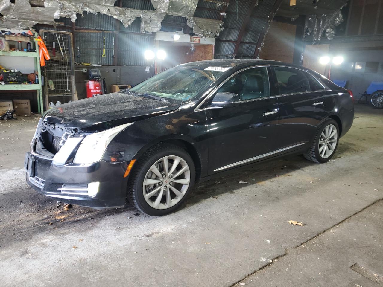 CADILLAC XTS LUXURY 2013