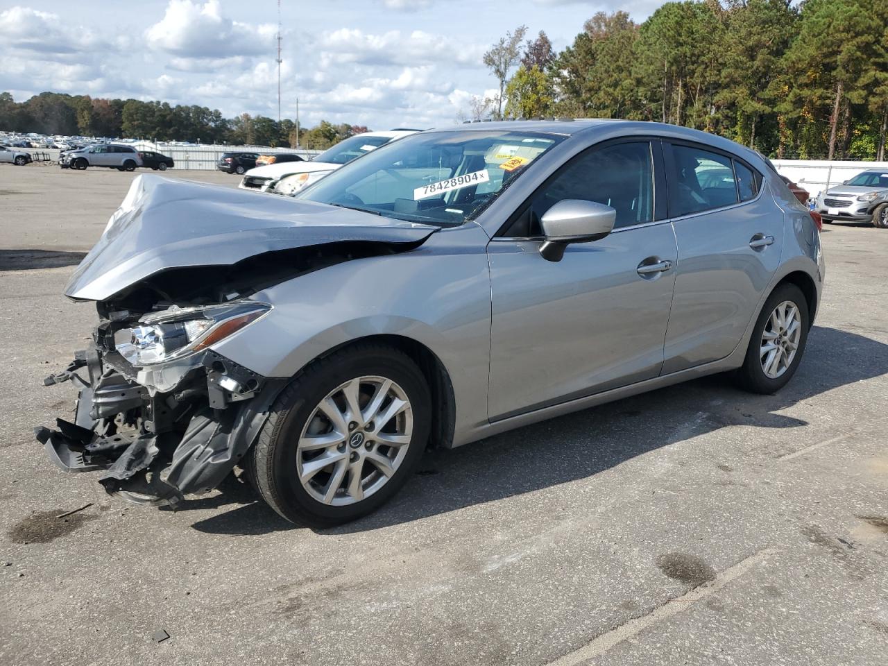 MAZDA 3 2015