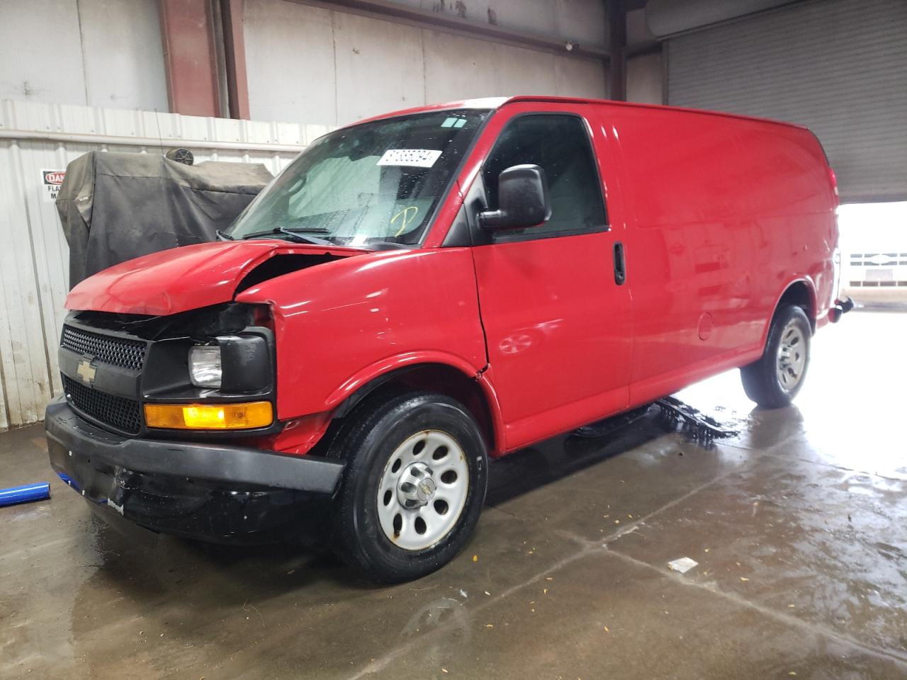 CHEVROLET EXPRESS G1 2013