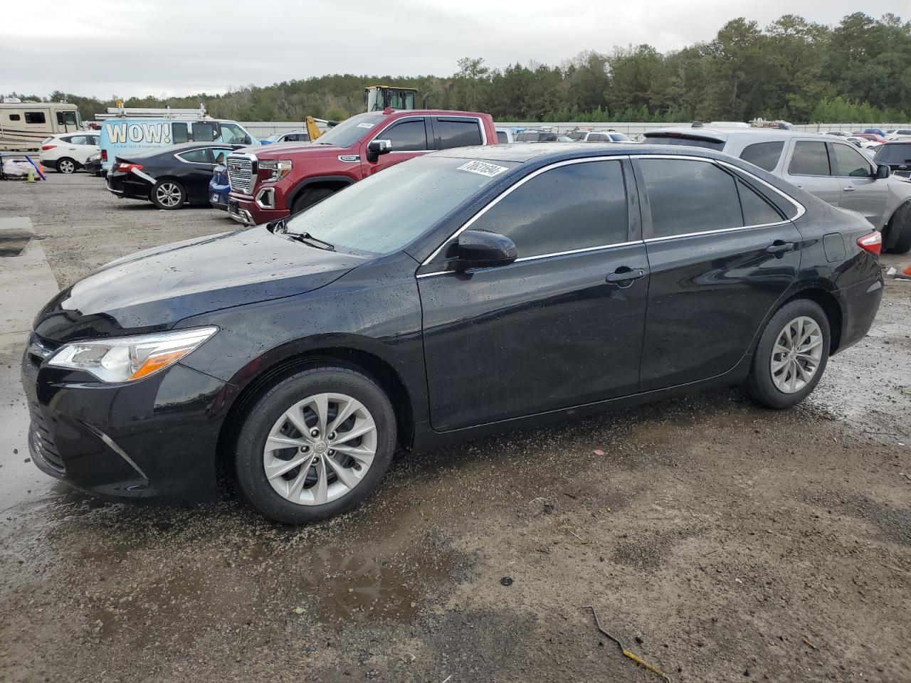 TOYOTA CAMRY LE 2015