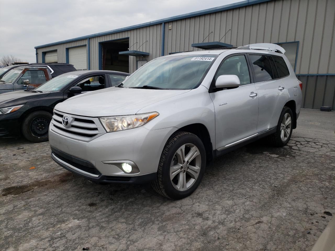 TOYOTA HIGHLANDER 2011