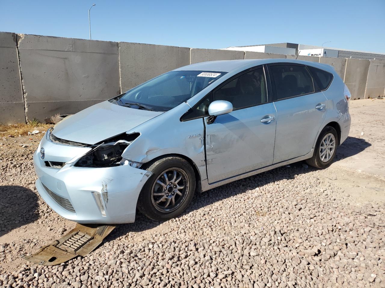 TOYOTA PRIUS V 2012