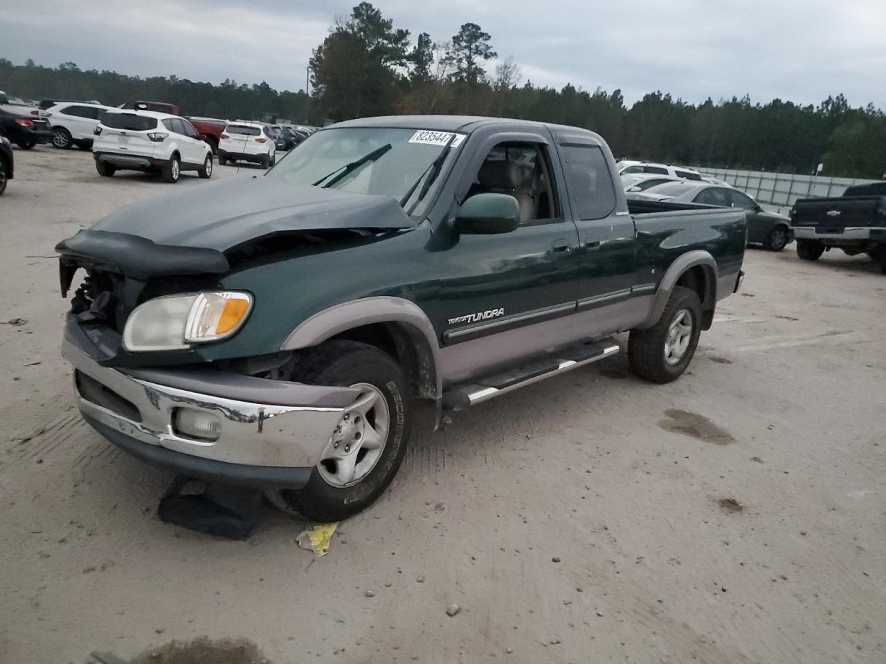 TOYOTA TUNDRA ACC 2001