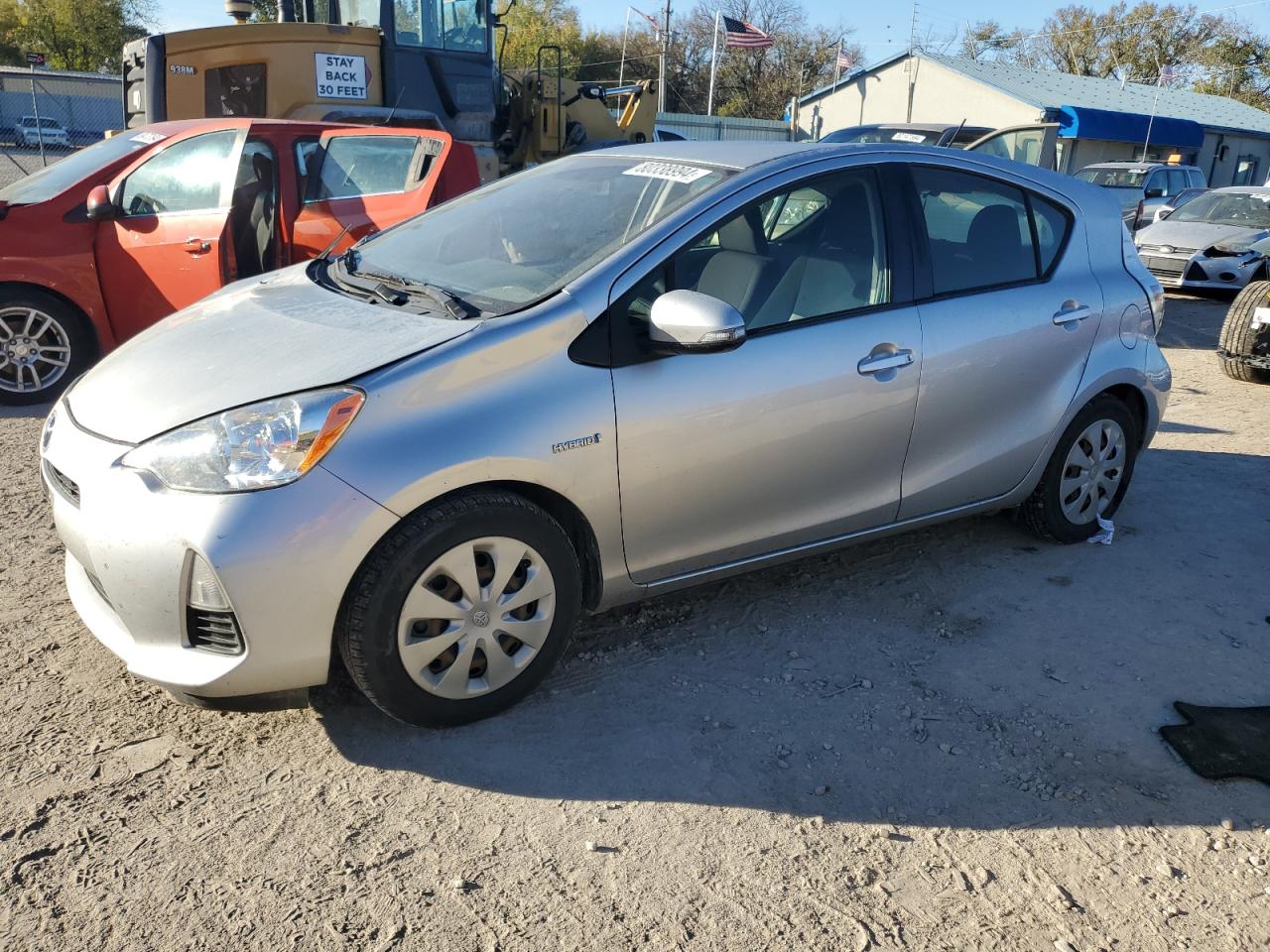 TOYOTA PRIUS C 2014