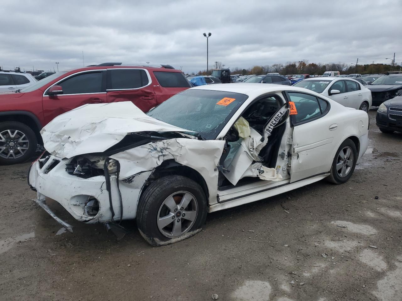 PONTIAC GRAND PRIX 2006