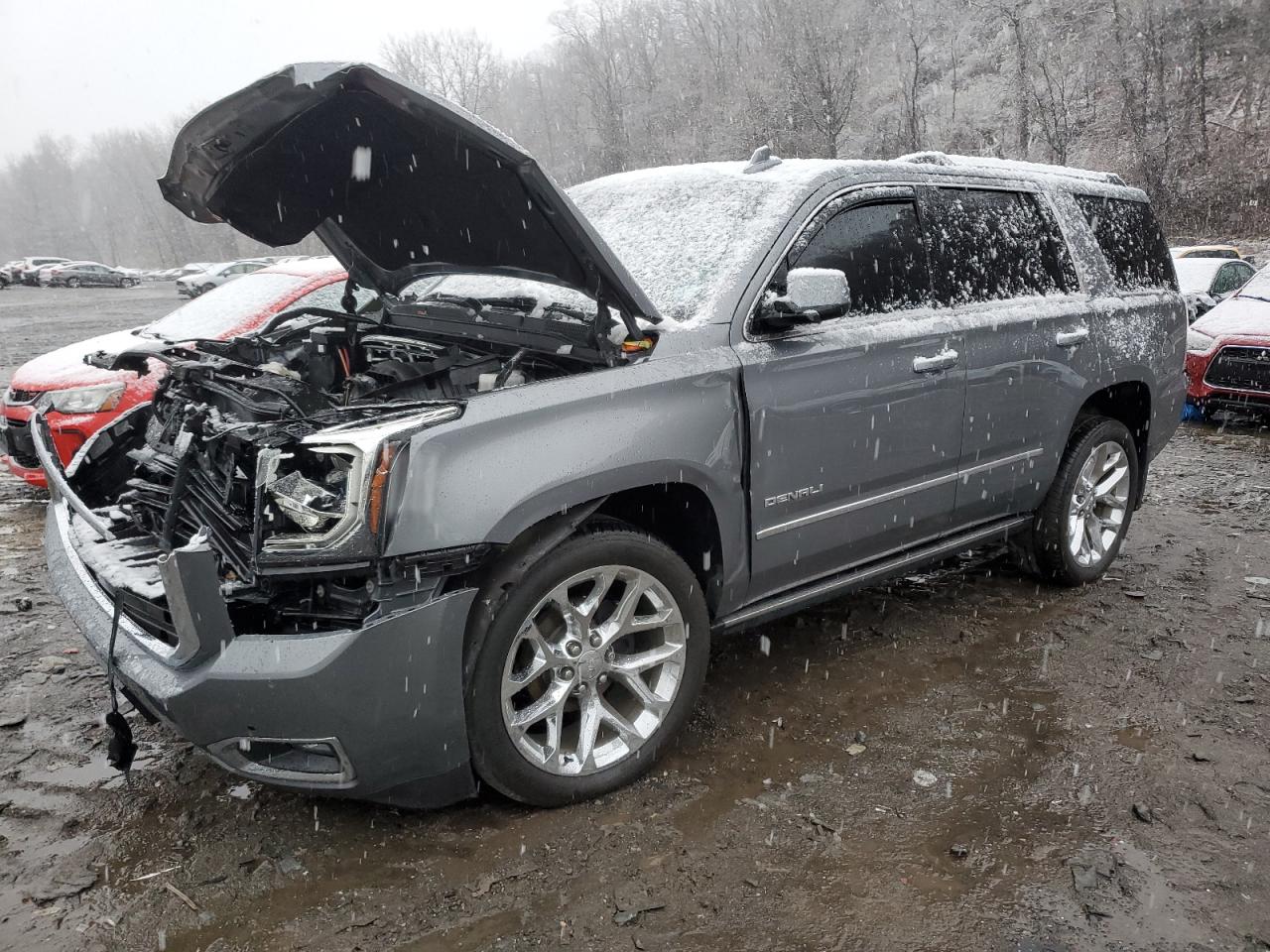 GMC YUKON DENA 2020