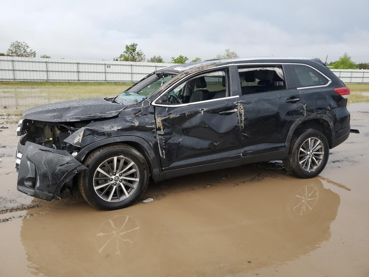 TOYOTA HIGHLANDER 2019