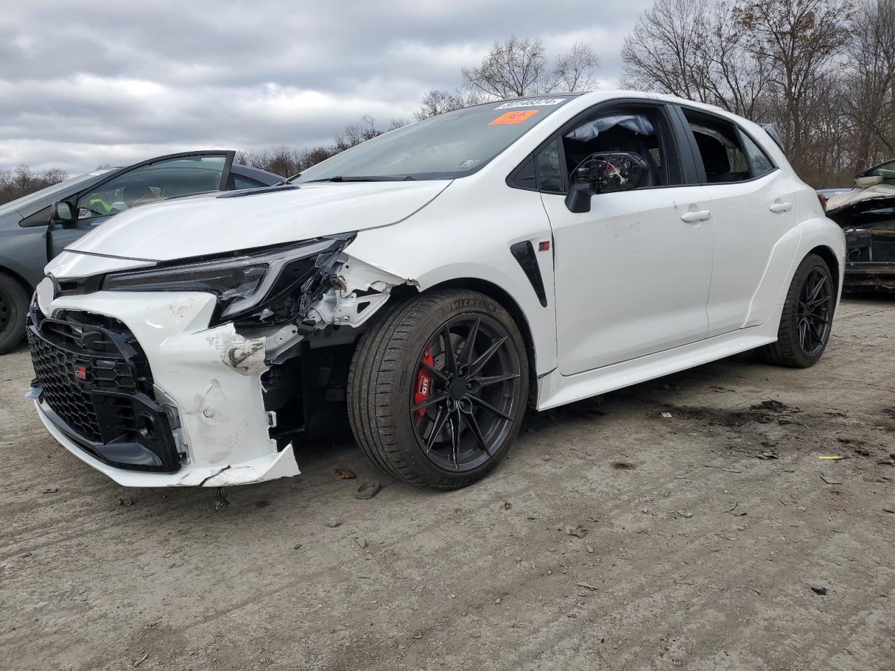 TOYOTA GR COROLLA 2024