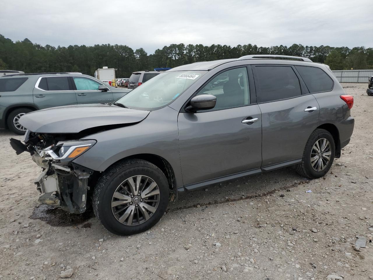 NISSAN PATHFINDER 2018