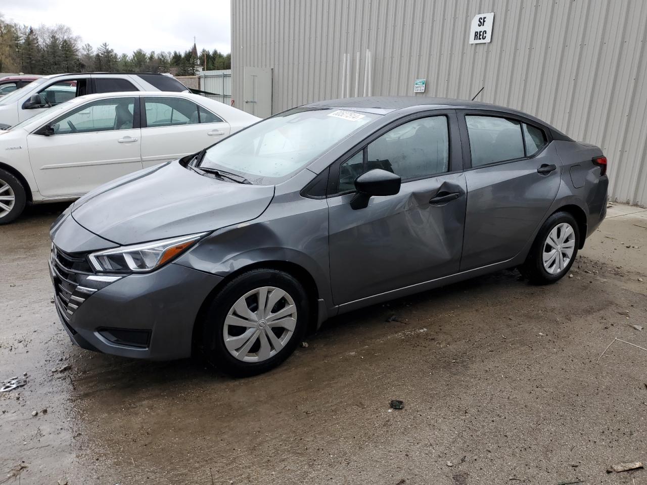 NISSAN VERSA S 2024
