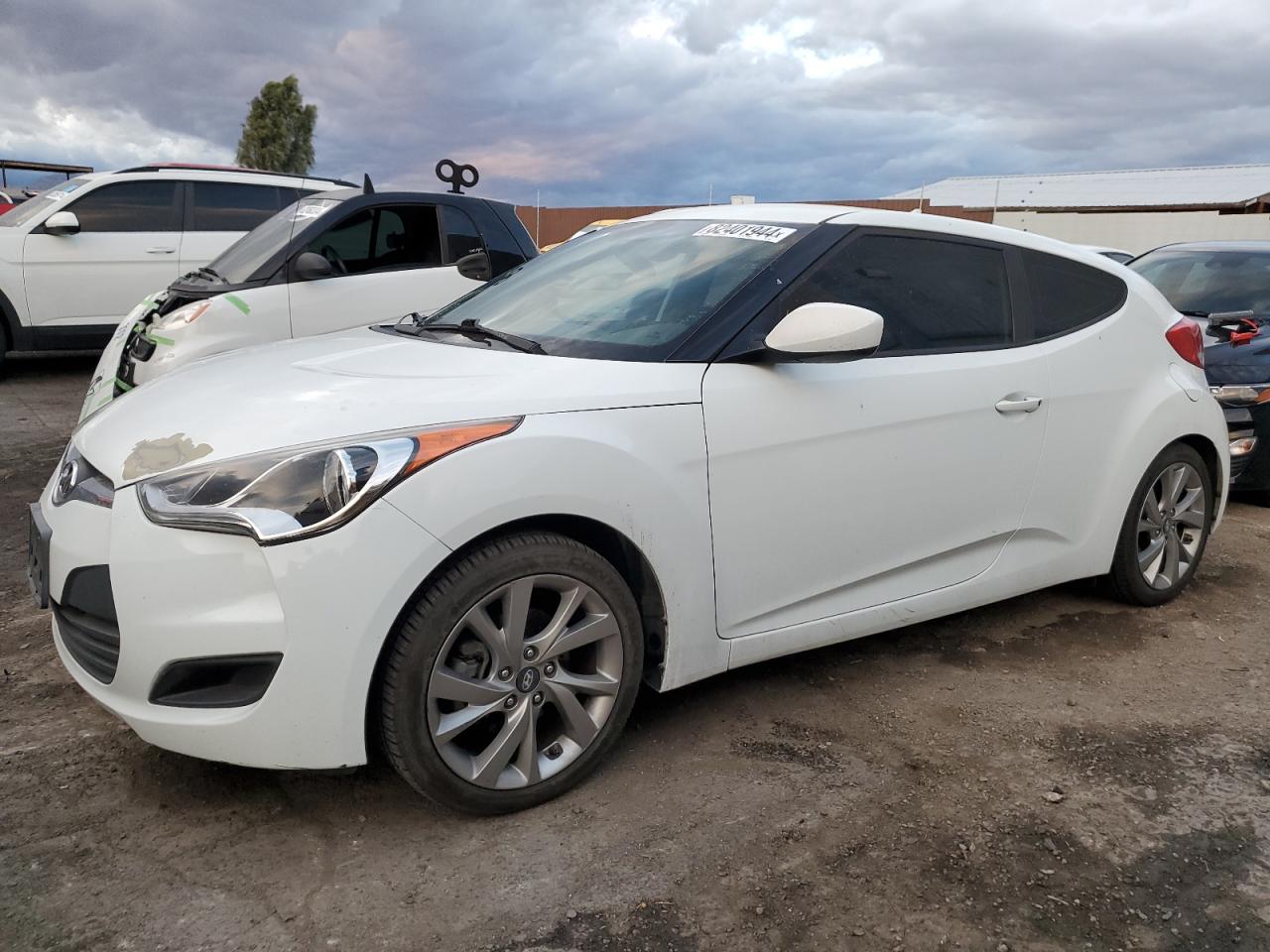 HYUNDAI VELOSTER 2016
